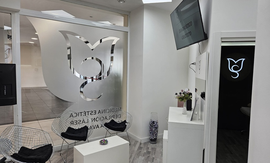 Image 4: Masaje de 30 o 60 minutos a elegir entre distintas disciplinas