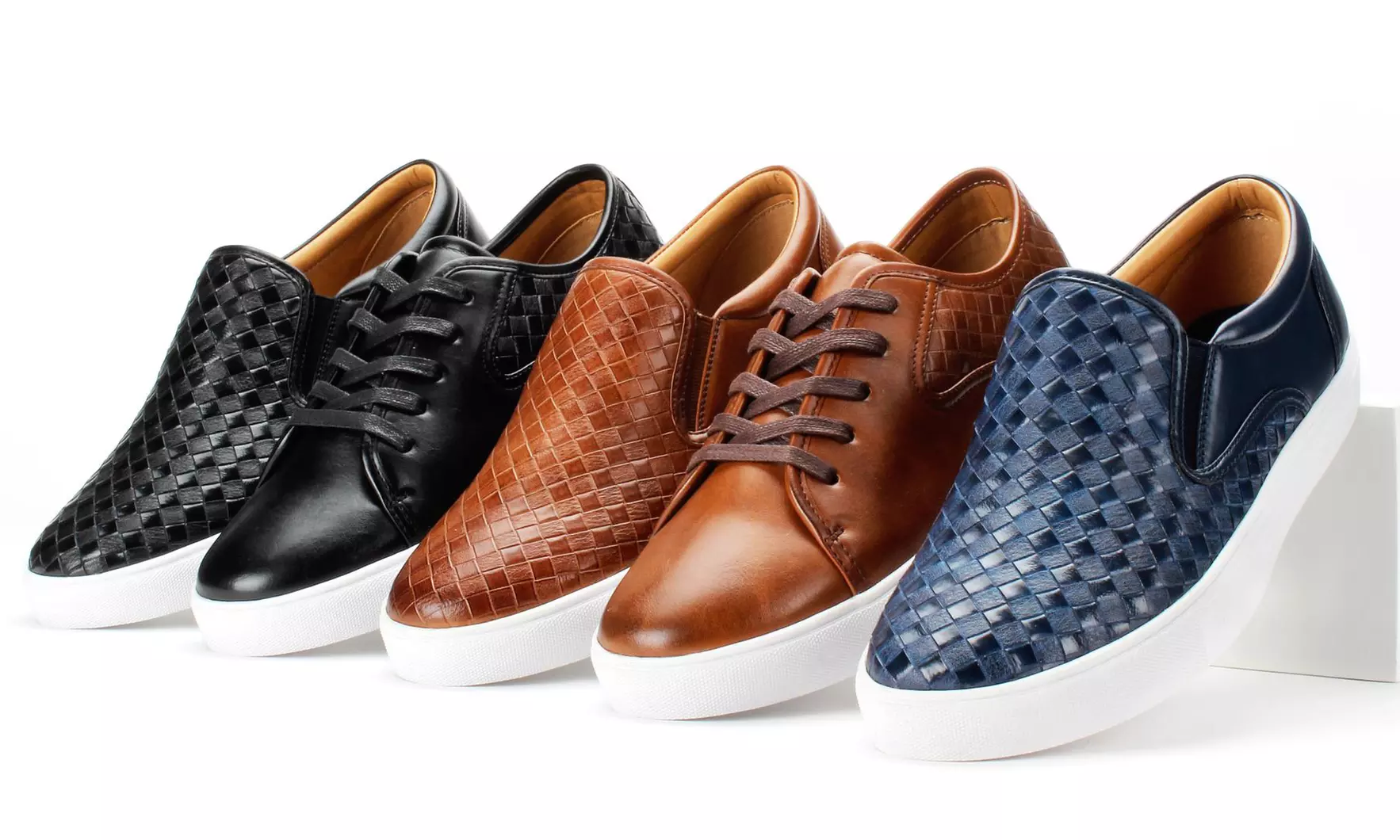 Harrison Men's Casual Woven Sneakers - Primary Image