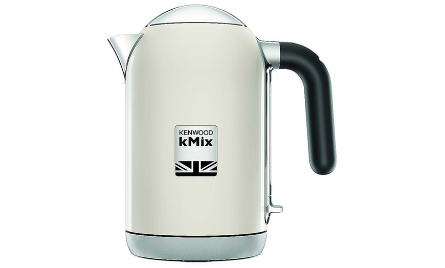 Image 4: Kenwood Kettle and Toaster Set
