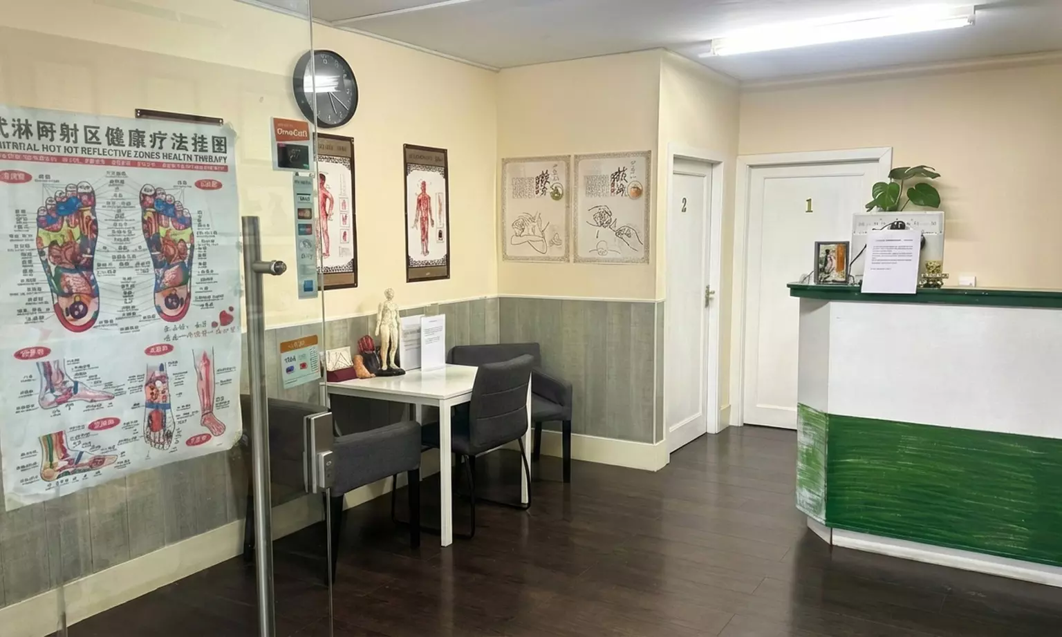 30-Min Acupuncture or 60-Min Session w/ Optional Reflexology/ Cupping