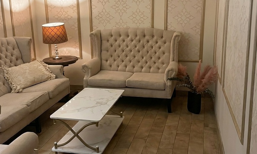 Image 2: One 50-Min Swedish Massage w/ Optional 30 Min Express Facial & More
