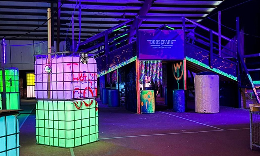 Image 2: Action pur: 60 oder 90 Min. Lasertag mit 2-3 Spielen für 4-10 Personen