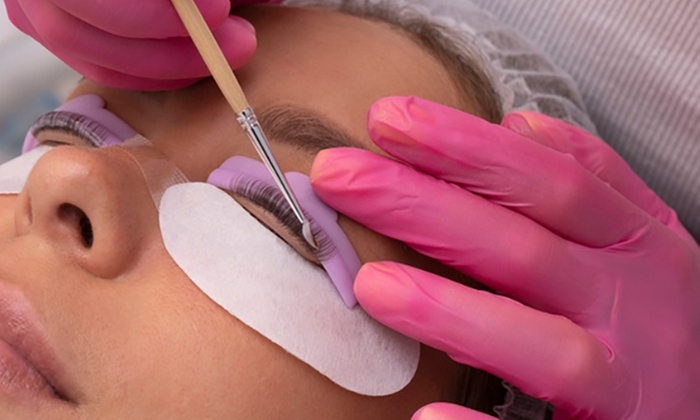 Up to 30% Off on Eyelash Tinting at Spotzen Wellness Center