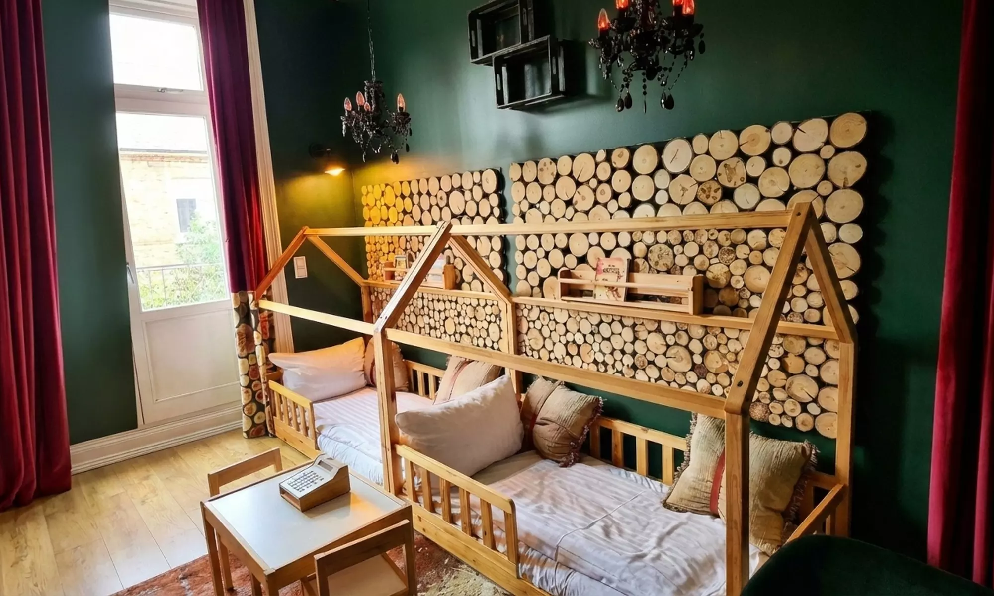 Hamburg: Junior Suite mit Balkon