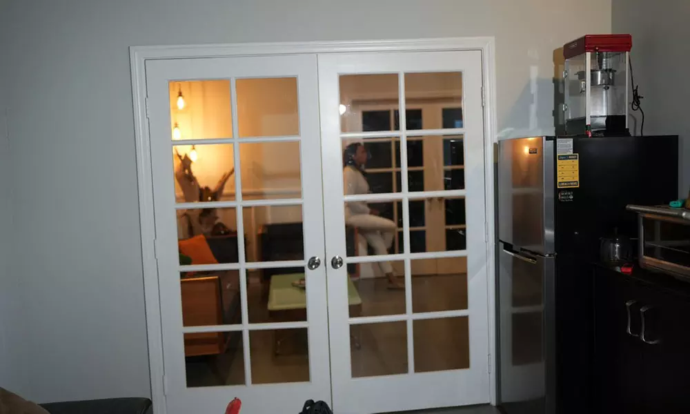 60 or 90-Minute In-Studio Photography with Podcast Room/Photo Package