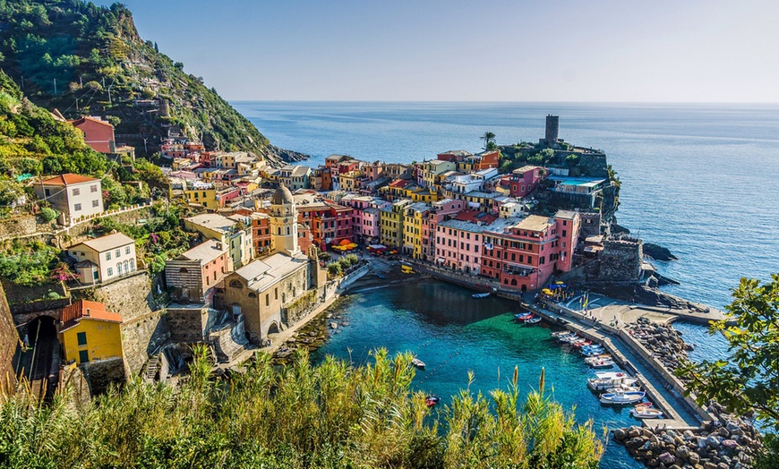 Image 2: Cinque Terre : chambre double avec petit-déjeuner ou demi-pension