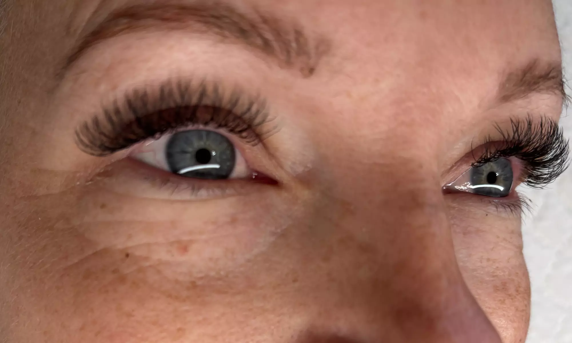 Classic or Hybrid Full Set Eyelash Extensions with Fill-In Option