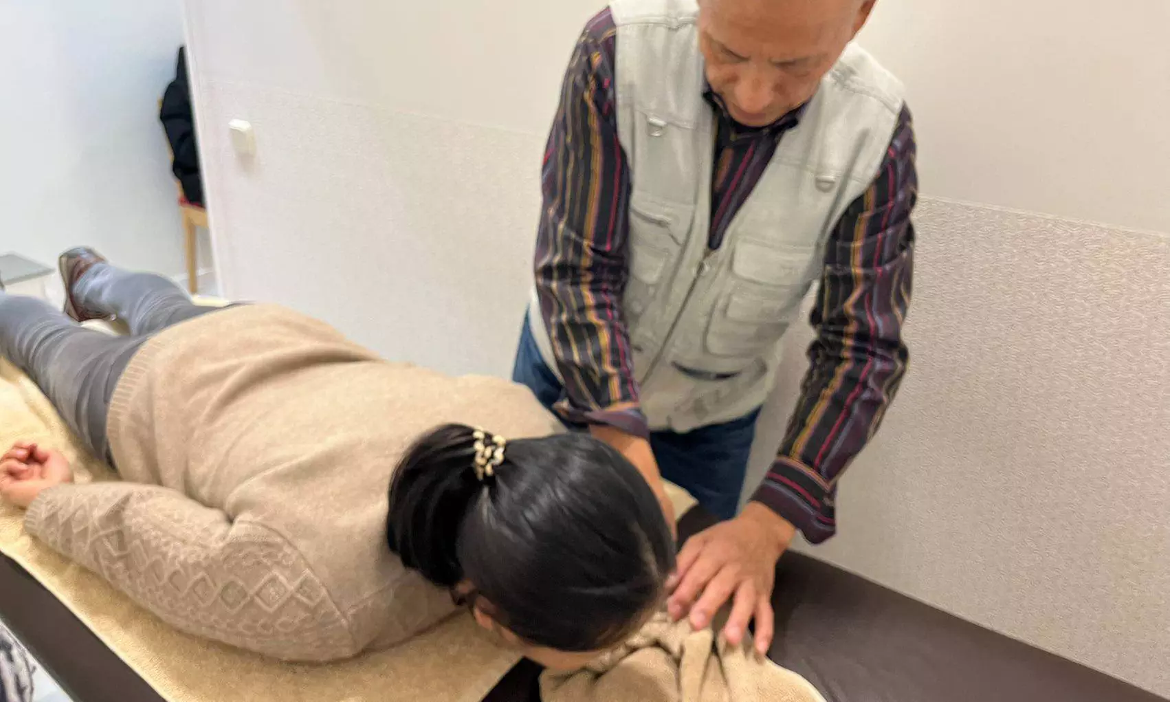 Combinación ideal: masaje relajante con terapia china a elegir para 1