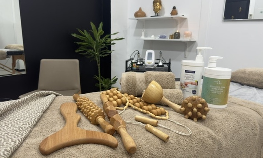 Image 4: 2 o 4 sesiones de maderoterapia corporal en zona superior o inferior