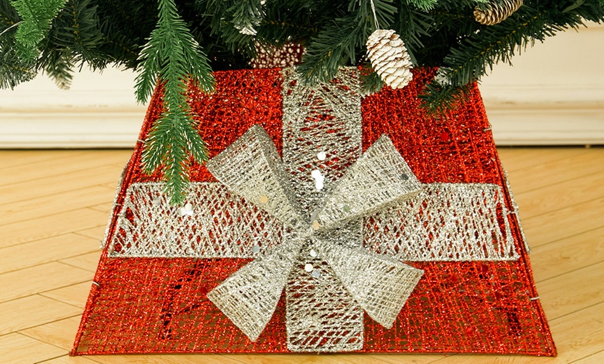 Image 4: Living And Home Christmas Square Tree Collar Basket
