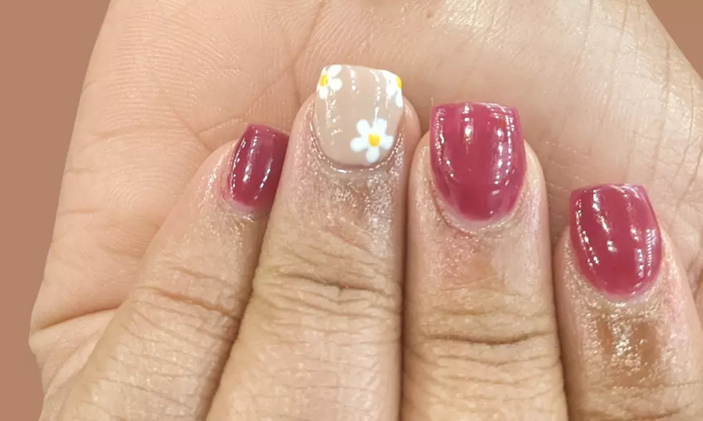 Express Your Style With a Gel or No Polish Manicure Optional Nail Art