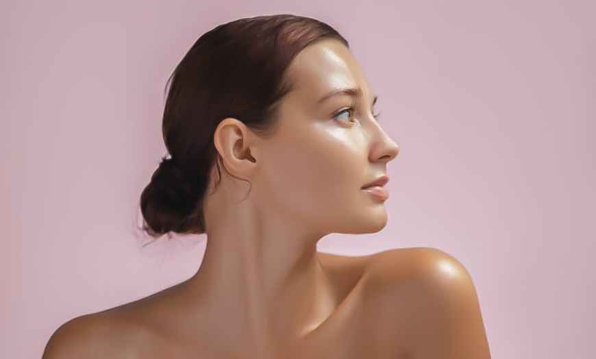 Image 15: Hollywood peeling con mascarilla de carbón activo y láser