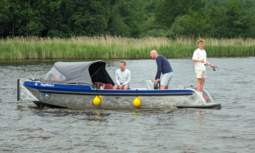 Image 3: Waar water is, is een weg: vaar jouw eigen route over het water