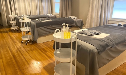 Weekday Special!  45-Minutes Foot and Hand massage with Aroma Oil and Hot Stones for One - Olive Tree Spa