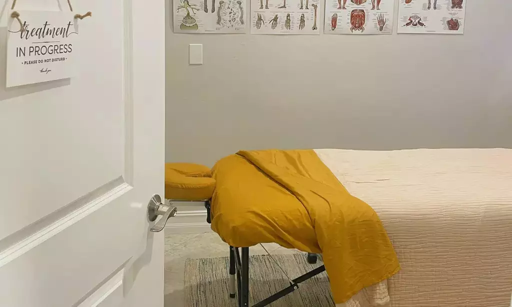 30-Minute Head/Neck/Back Massage or 60 or 90-Minute Swedish Massage