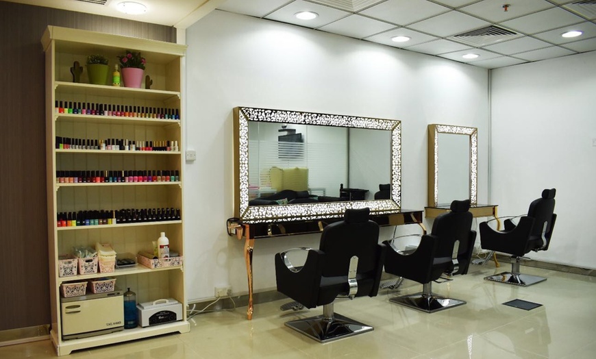 Nails Art Ladies Salon - From AED 99 - Dubai | Groupon