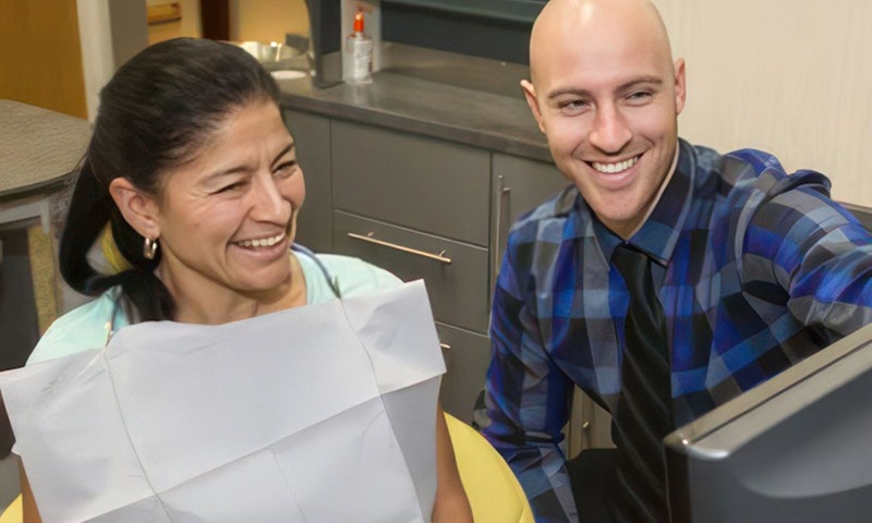 Transform Your Smile with Invisalign and Cleaning Offer