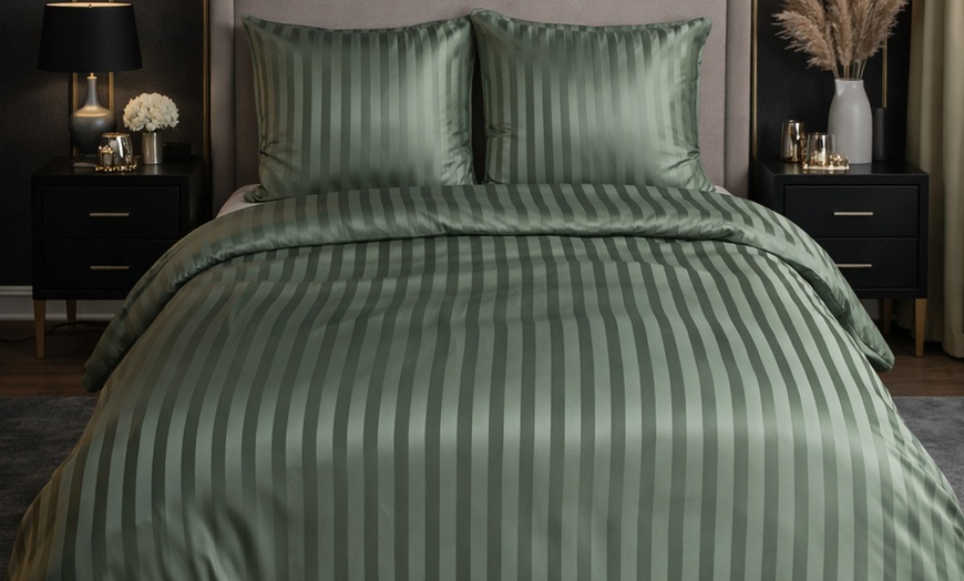 Image 13: Set di biancheria da letto in raso di microfibra