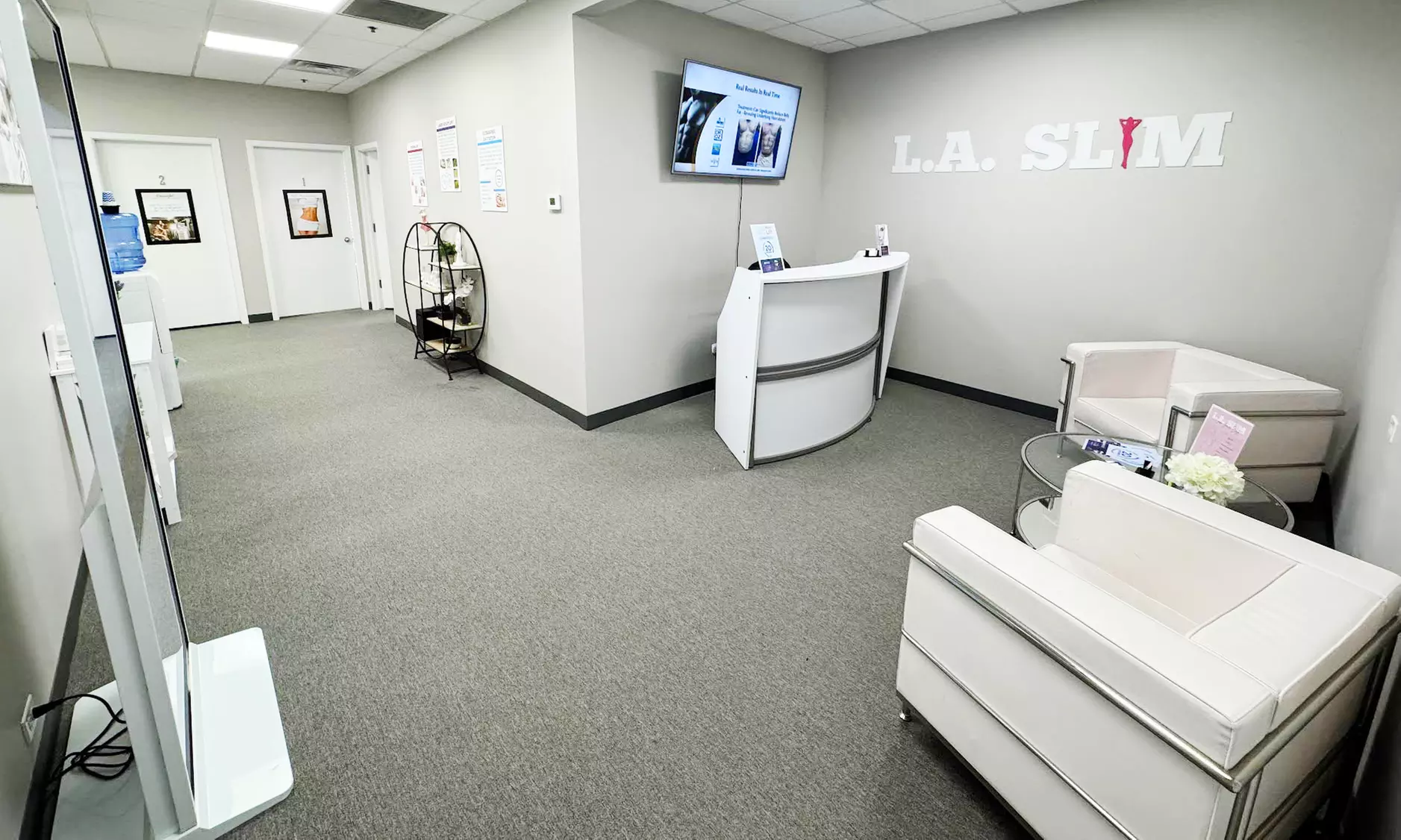 2 or 4 Laser Lipo Sessions for Body-Contouring Support