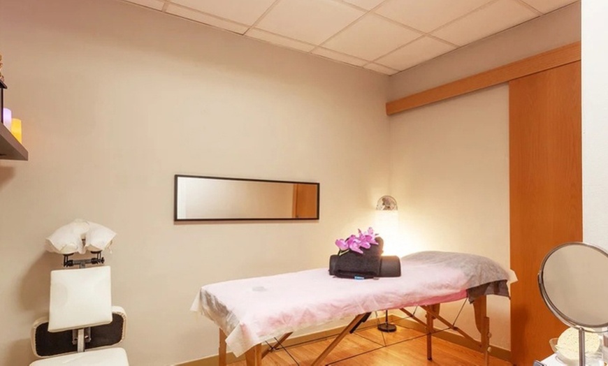 Image 7: Higiene facial completa en Zen Mar