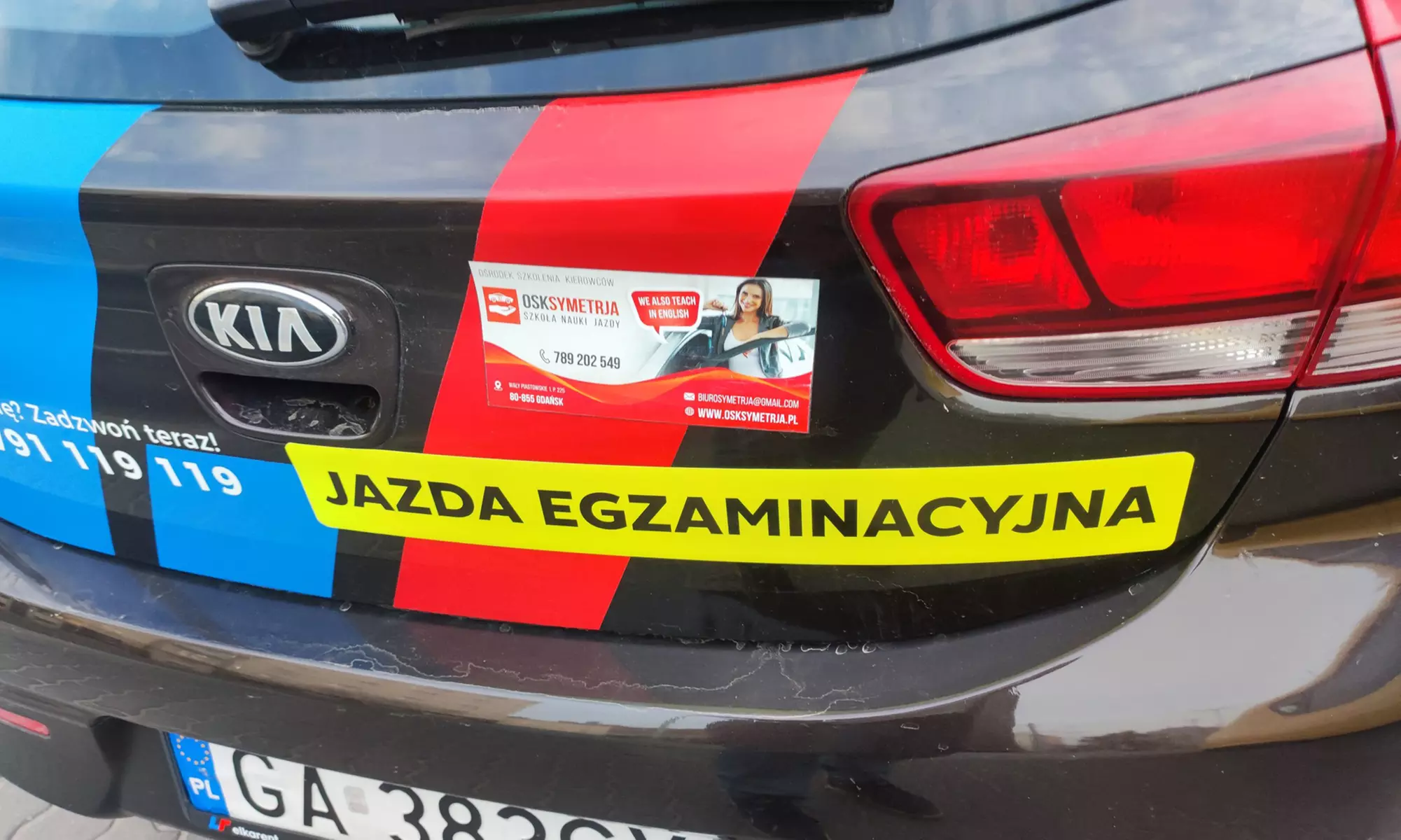 Prawo jazdy kat. B w języku polskim lub angielskim