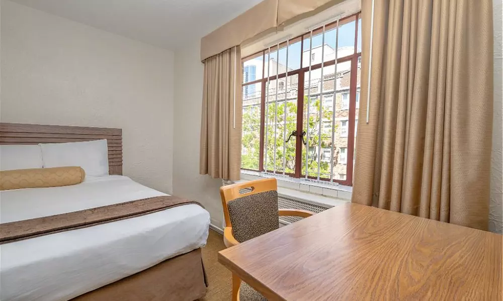 Your First Hill Base for Care, City Fun, or Cruise Plans