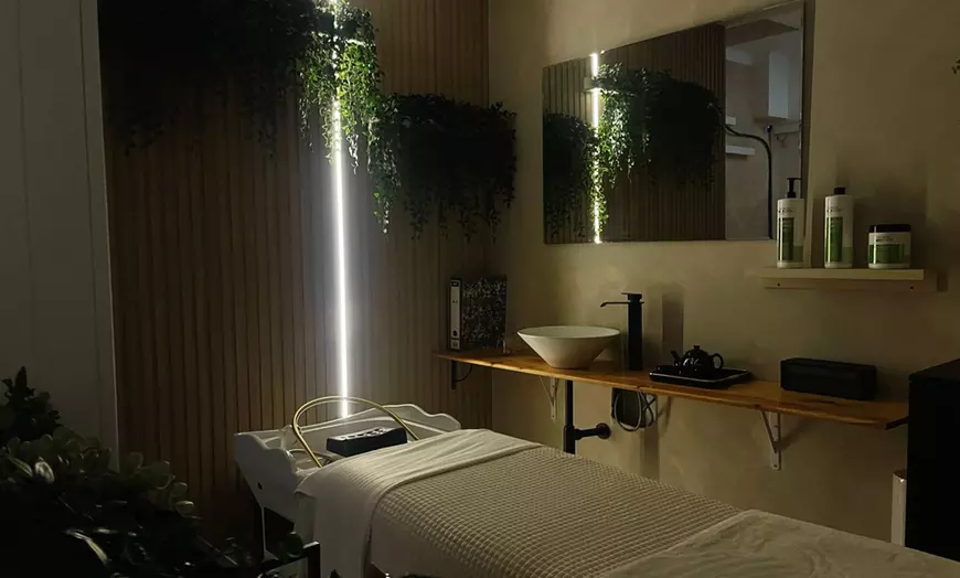 Image 2: Tratamiento head spa de 60, 90 o 120 minutos para dos
