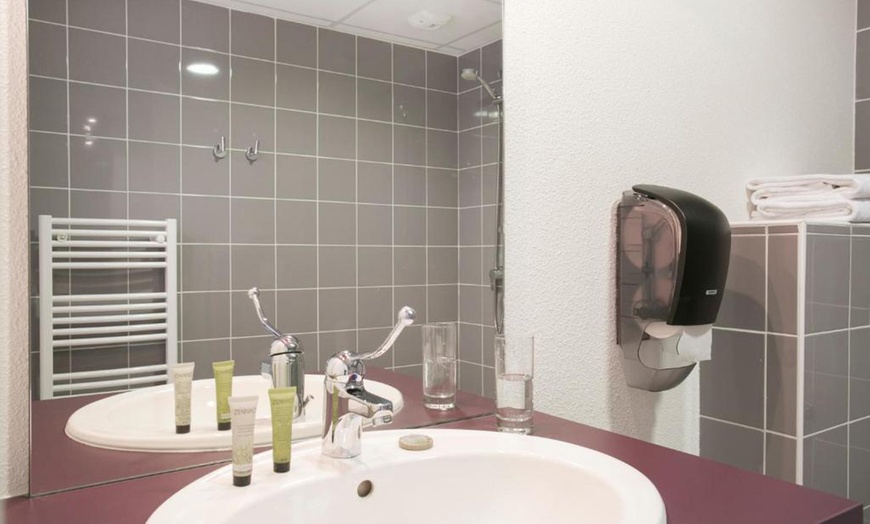Image 3: Troyes : appartement 1 chambre avec petit-déjeuner en option