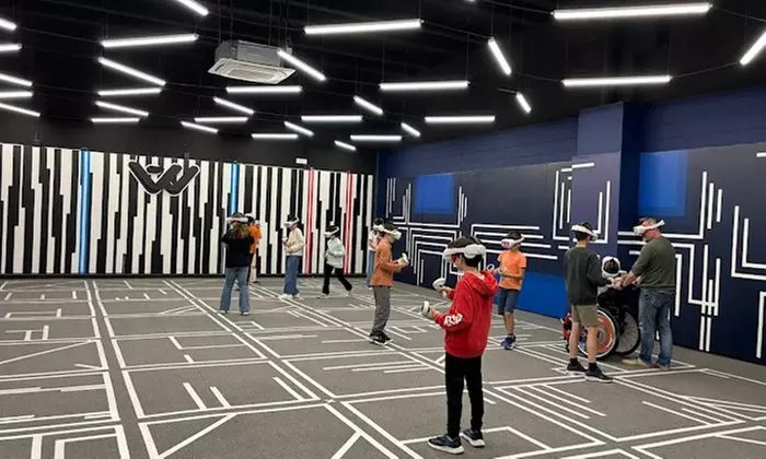 Experiencia de realidad virtual de 30 minutos para 1, 2 o 4 personas, para todas las edades (hasta un 43% menos) - Primary Image