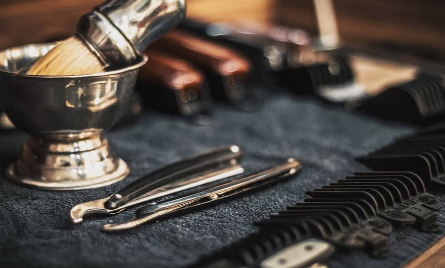 Image 5: Transform Your Look with One or Three The King's Beard Ritual Package 