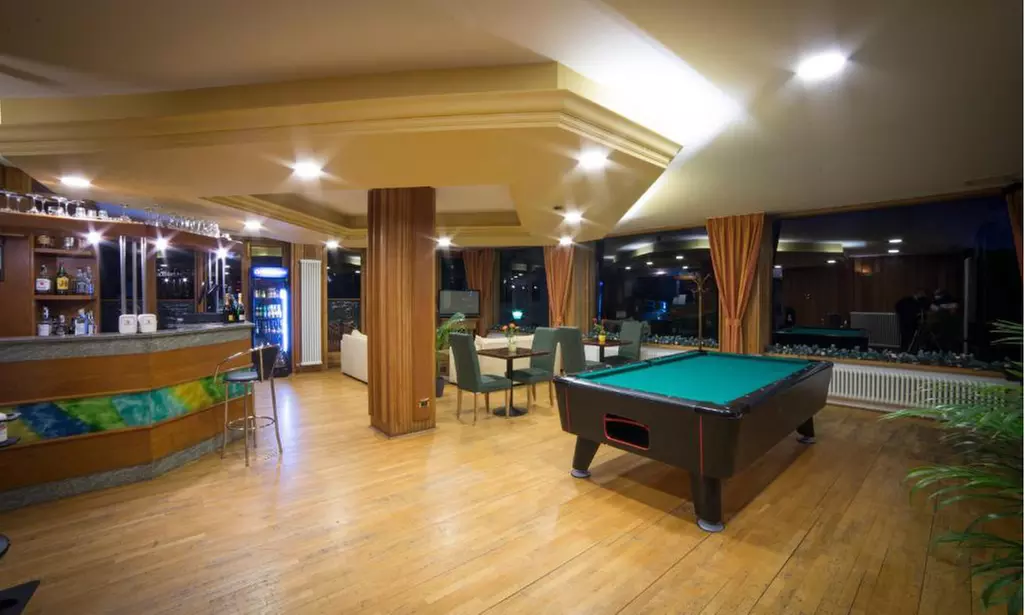 Italie, Aoste : chambre double ou twin avec demi-pension