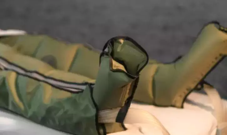 Tratamiento reductor con cavitación, preso y masaje: hasta 9 sesiones