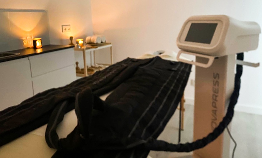 Image 3: Masaje corporal con técnica a elgir de 45, 60 o 75 minutos para 1 