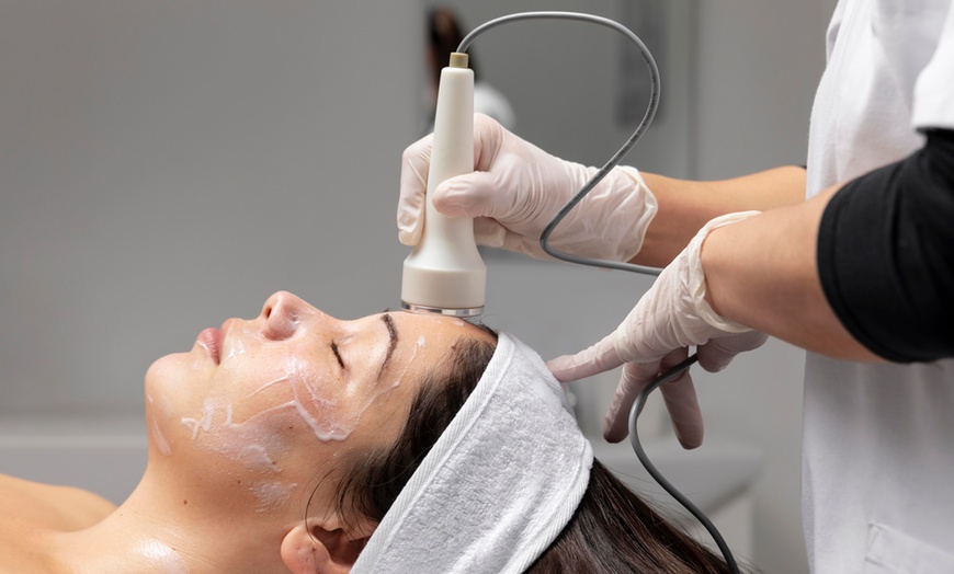 Image 3: Higiene facial completa con opción a tratamientos adicionales para 1