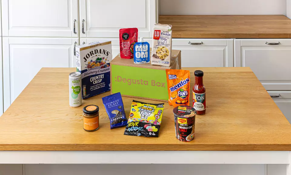 Degusta Surprise Box with 10-15 Selected Branded Foods incl. Shipping