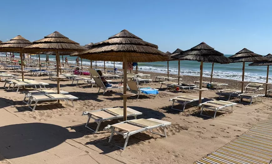 Image 4: Riviera del Conero: 7 notti in casa mobile per 4persone