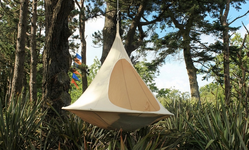 Image 2: Butterfly-shaped Leisure Hanging Chair