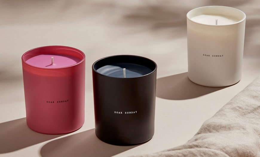 Image 1: Soak Sunday Candle Collection