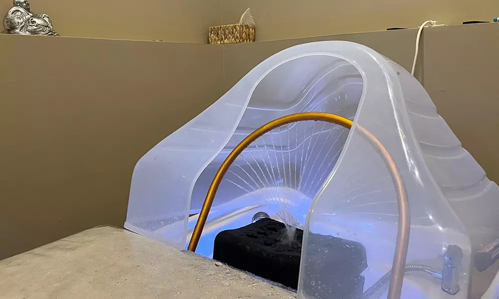 Ritual head spa japonés con dulces y té