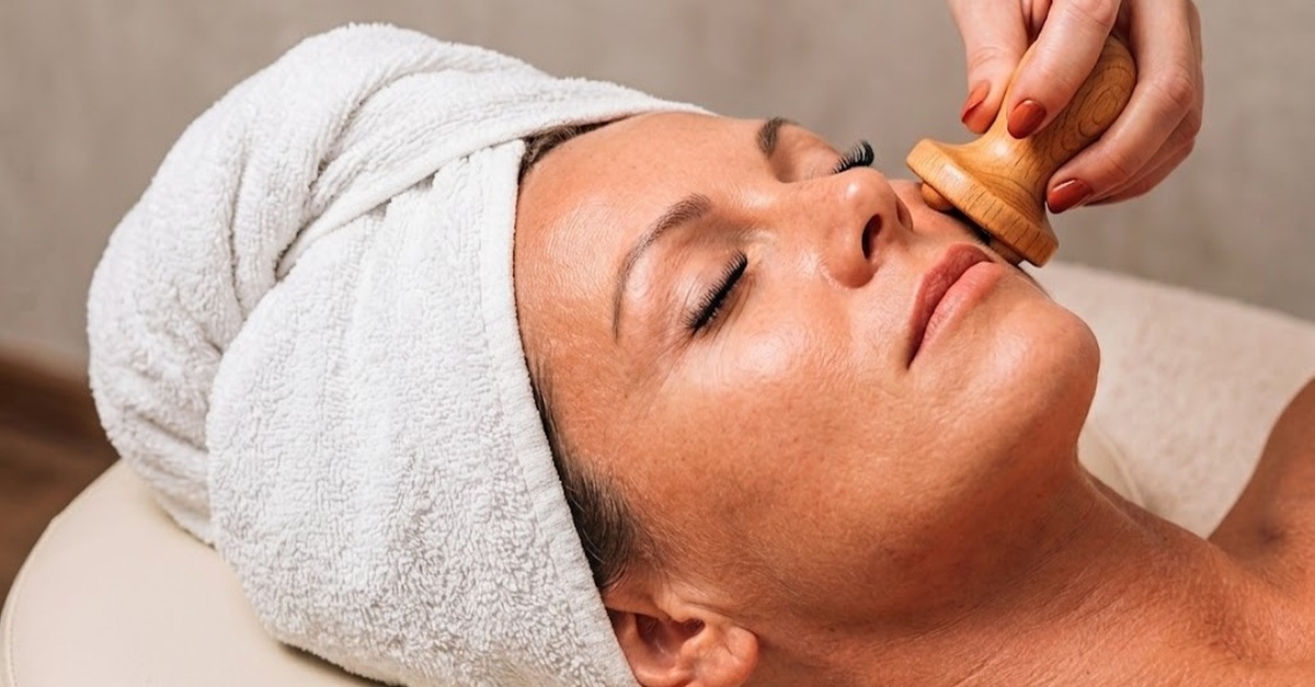 Tratamiento facial antienvejecimiento en Valencia