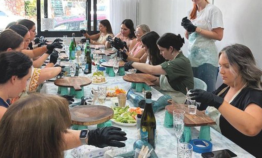 Image 2: Resin Cheeseboard Workshop for 2, 4, 8, 10 or 14 people (1.5 Hours)