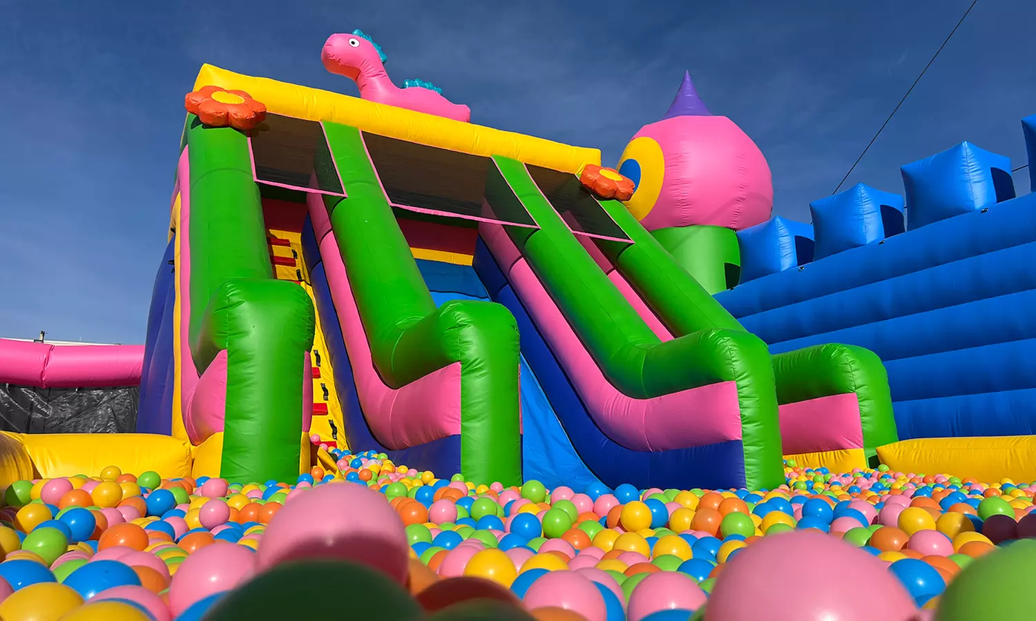 Parque WOW de hinchables: entrada con fecha a elegir para 1 persona