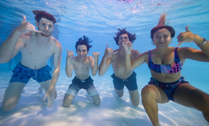 Image 5: Wet 'n' Wild Toronto: Summer Waterpark Fun and Thrills