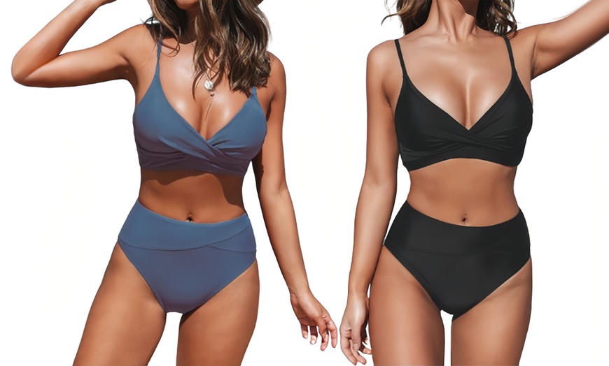 Image 1: Bikini avec haut torsadé