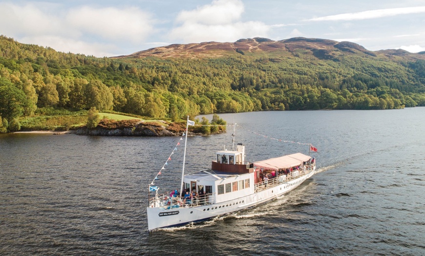 Image 3: 2-Hour Boat Cruise for 1 Child/Adult or Family of 4 w/ Supper Included