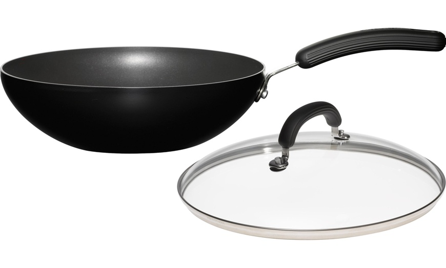 Image 1: Circulon Stir Fry and Glass Lid