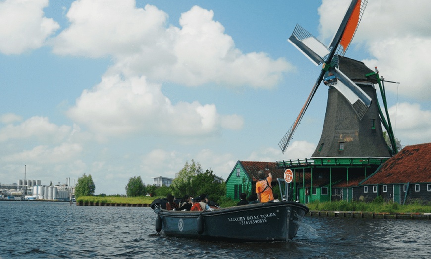 Image 15: Vaar langs iconische molens en ontdek geheimen van de Zaanse Schans