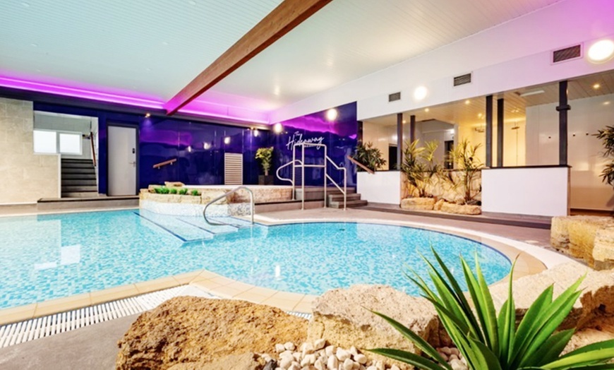 Image 8: Afternoon Tea w/ Prosecco & Full Spa Amenities at Parkmore Hotel & Spa