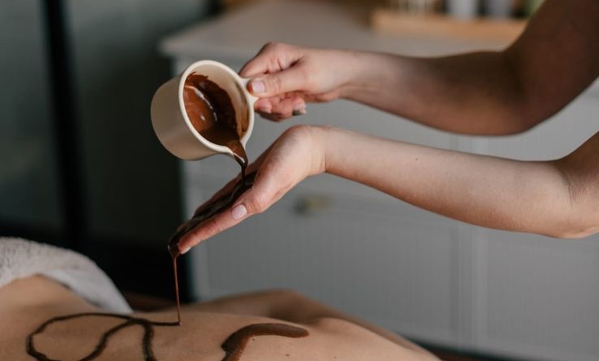 Image 1: Deluxe Massage Experience: Dubai Chocolate Treatment For 1 or Couples