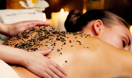 Ritual exfoliante de 60 minutos con masaje corporal, exfoliación corporal y ducha templada en cabina para 1 persona - Paula Romero Medical Clinic